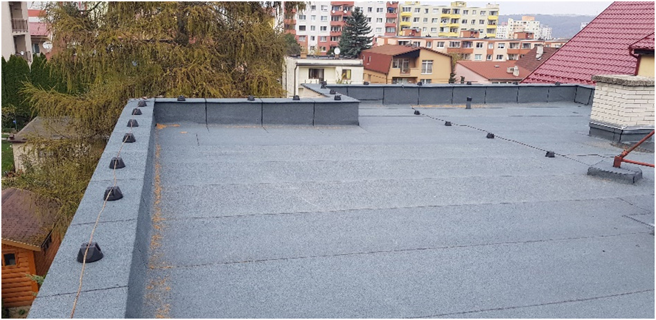 Bratislava, rodinný dom -  Oprava hydroizolácie plochej strechy bez zateplenia